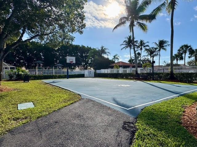 SECTORS 3 & 4 BOUNDARY PL - Residential Lease