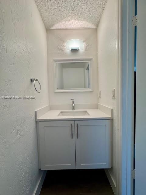 SECTORS 3 & 4 BOUNDARY PL - Residential Lease