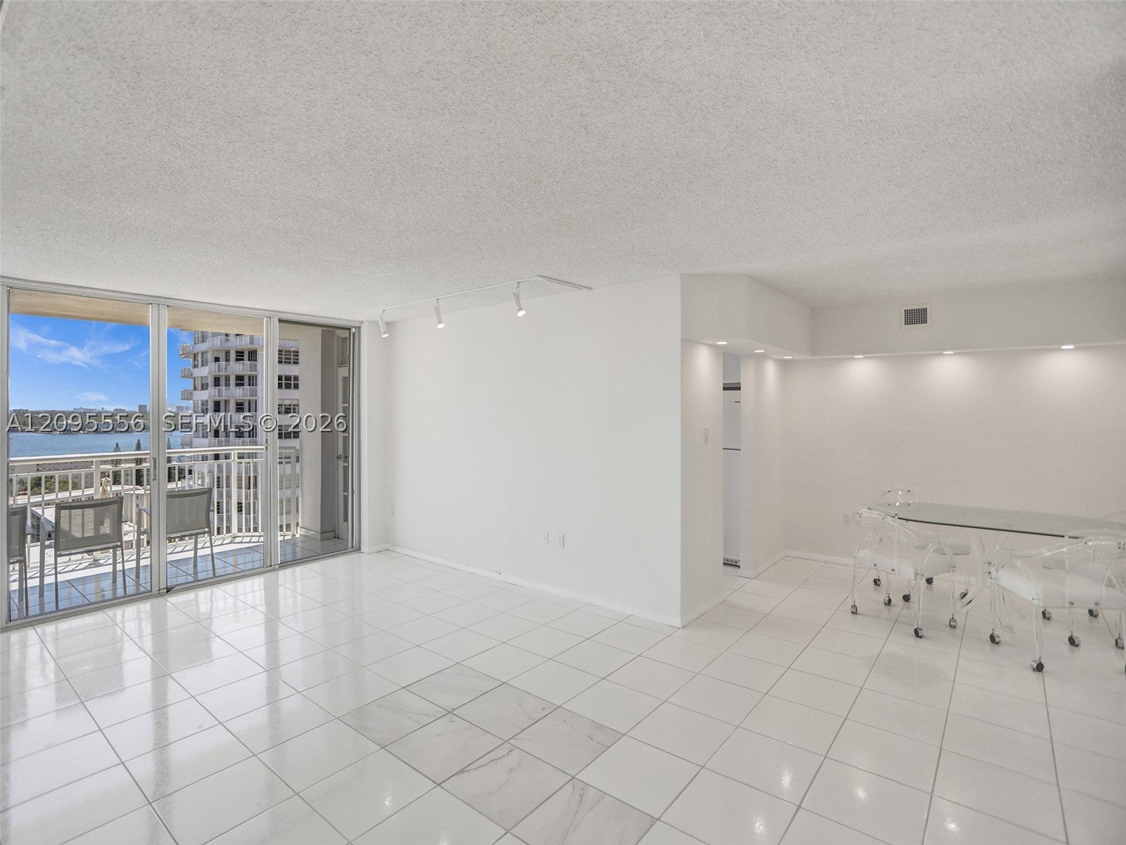 18071 BISCAYNE BLVD 1701