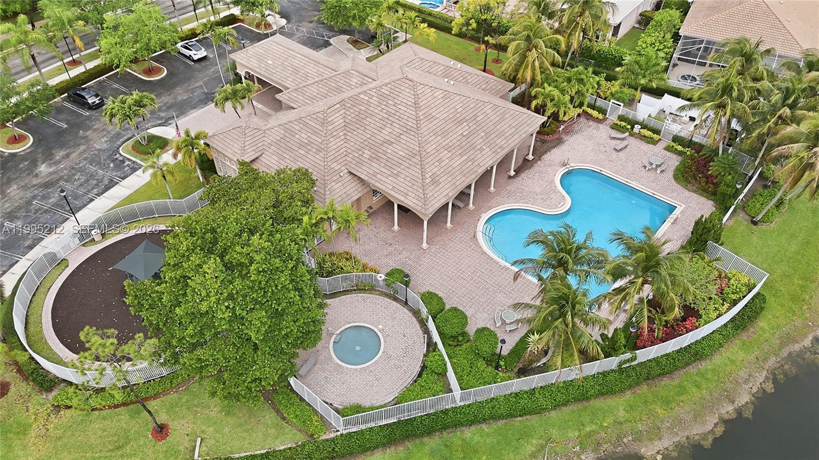 CORAL CREEK REPLAT NO 5 - Residential