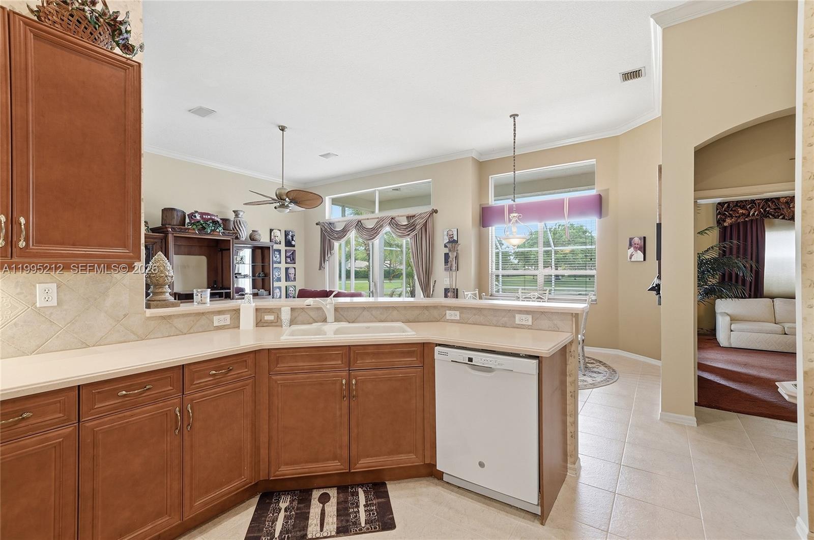 CORAL CREEK REPLAT NO 5 - Residential