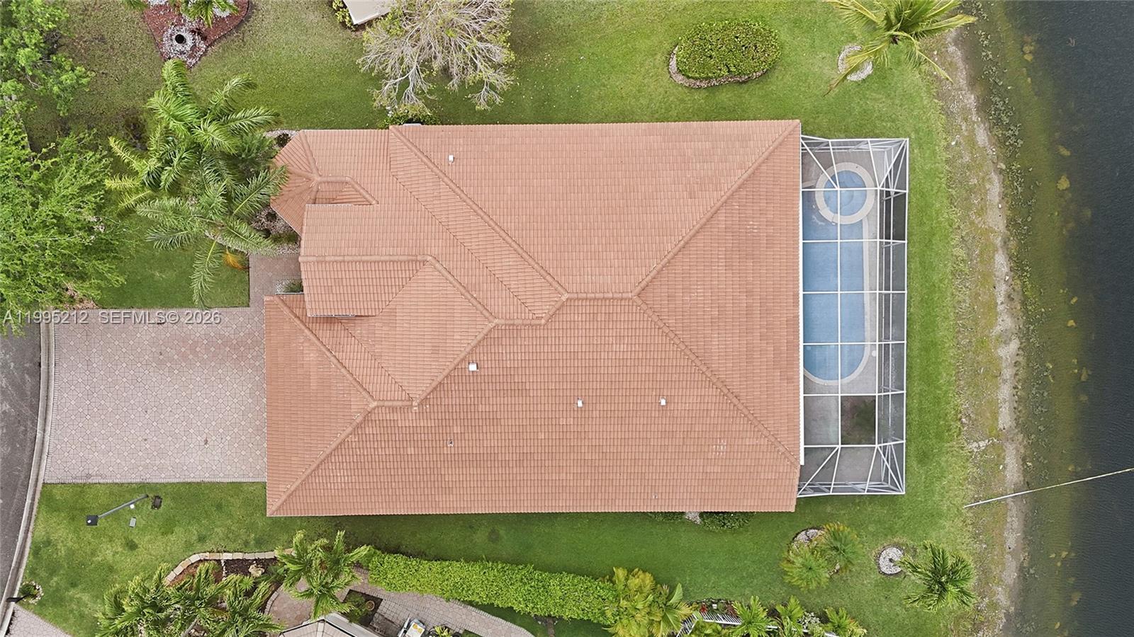 CORAL CREEK REPLAT NO 5 - Residential