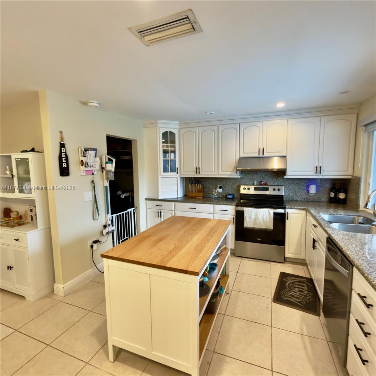 WESTVIEW SEC 1 PART 1 - Residential