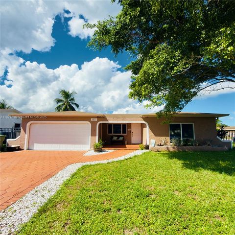 Photo of 8801 NW 6th St, Pembroke Pines, FL 33024 (MLS # A11877638)