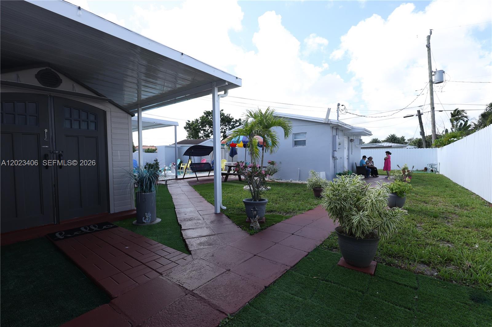 ANDREWS PARK - Residential