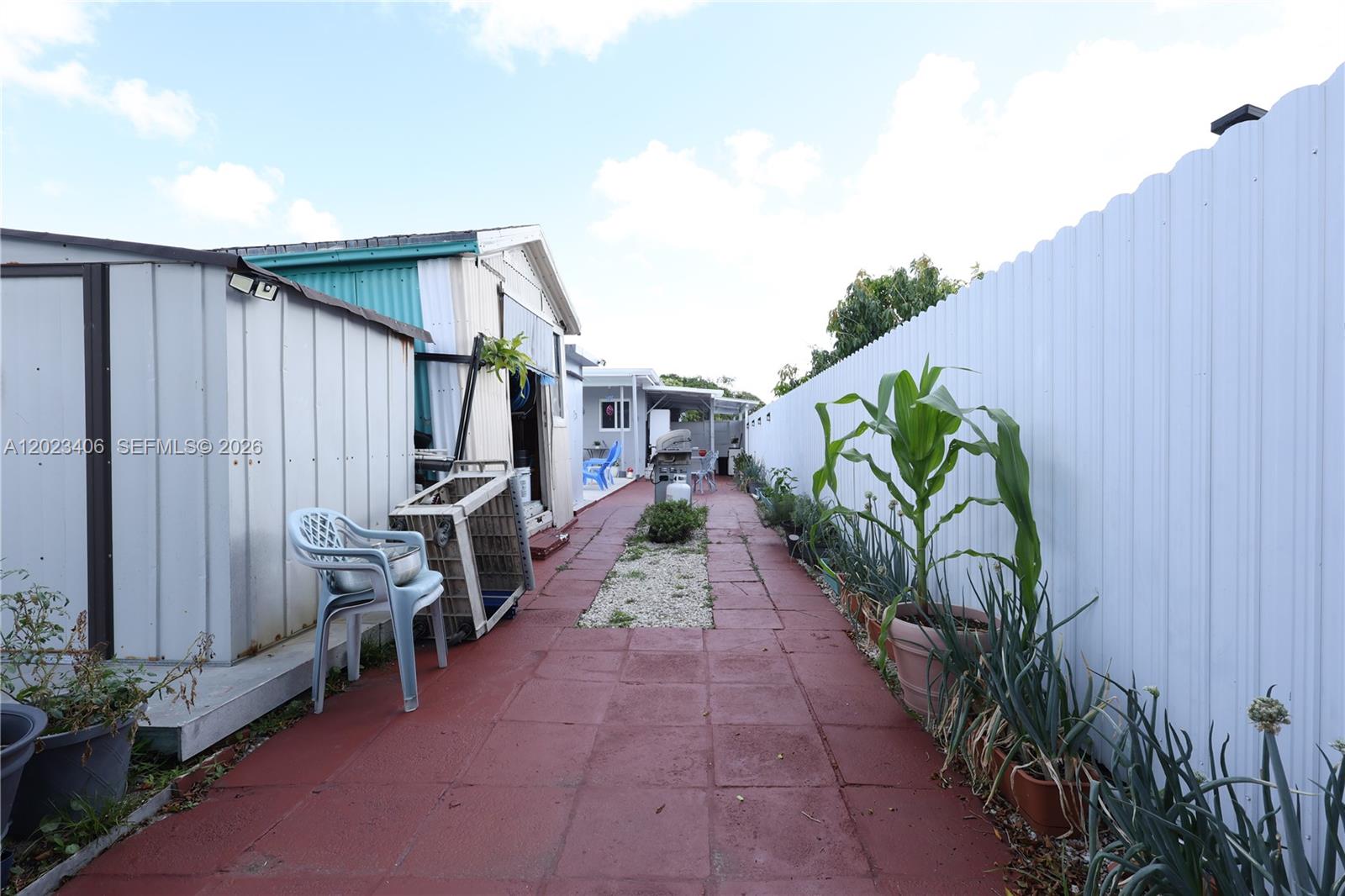 ANDREWS PARK - Residential