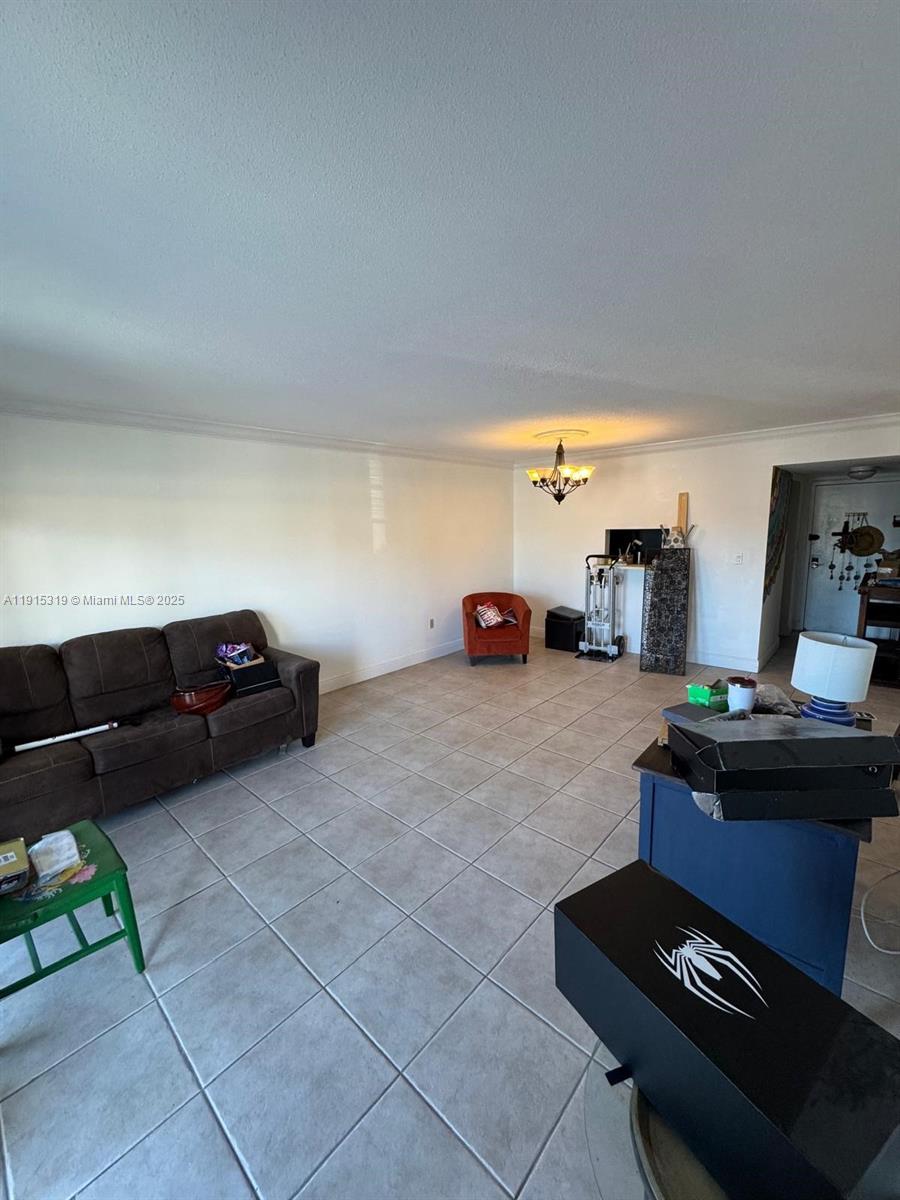 NOB HILL WEST CONDO - Residential