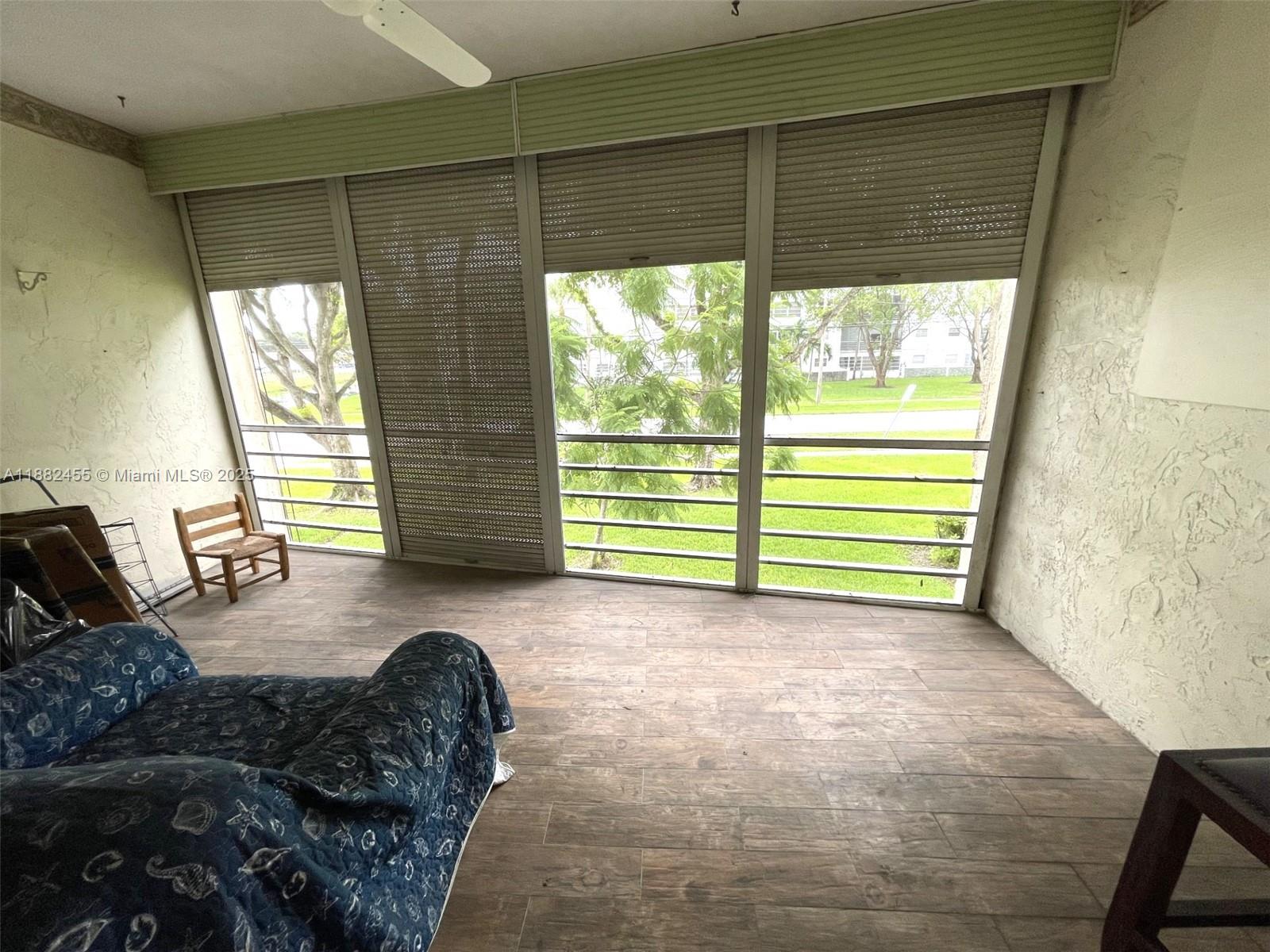 PEARL CONDO - Residential Lease