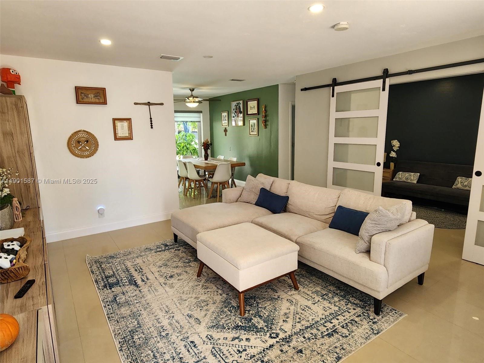 FAIRFAX BROLLIAR ADD SEC - Residential