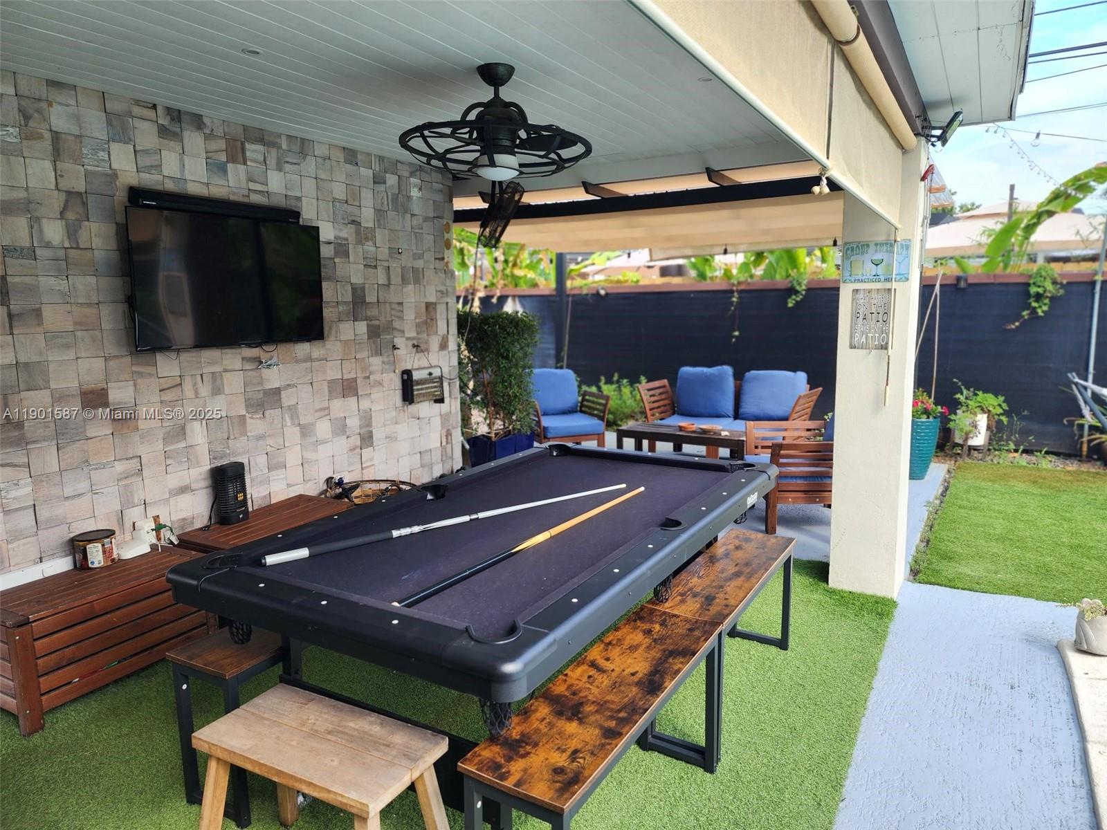 FAIRFAX BROLLIAR ADD SEC - Residential