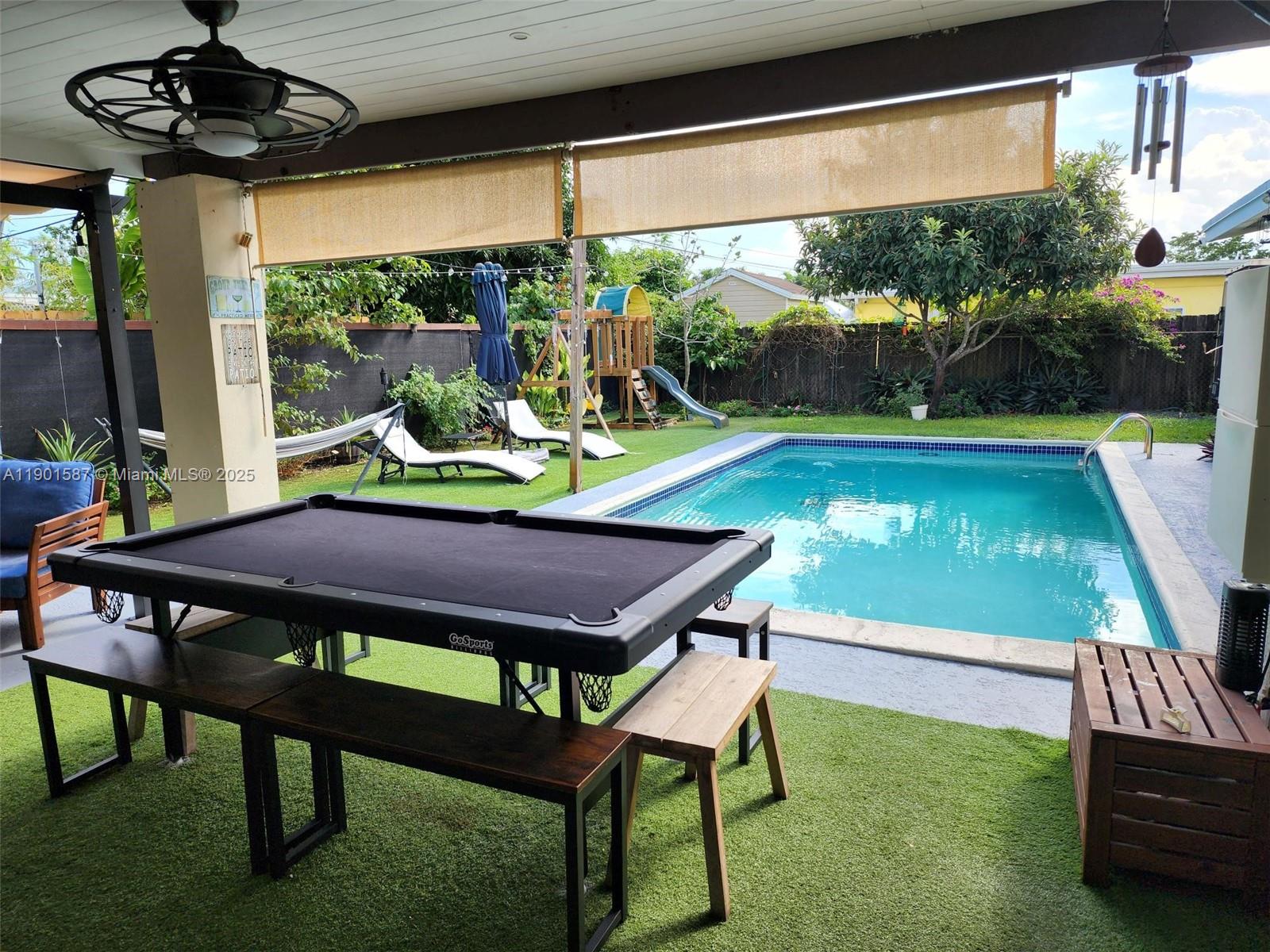 FAIRFAX BROLLIAR ADD SEC - Residential