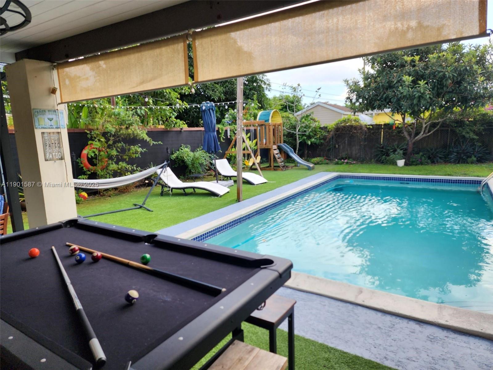 FAIRFAX BROLLIAR ADD SEC - Residential