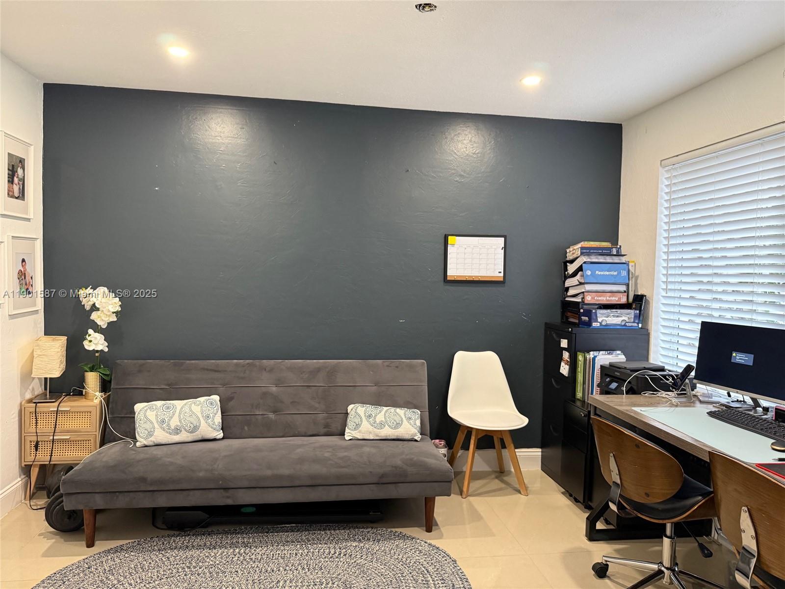 FAIRFAX BROLLIAR ADD SEC - Residential