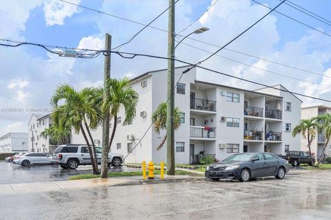 142 SW 18th Ave 35 Miami FL 33135