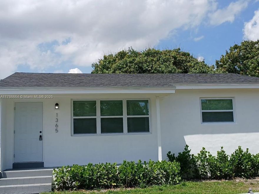 Fully renovated 3 bedroom 2 bathroom home, New roof, impact windows, floors, Kitchen, bathrooms. Fenced in yard.