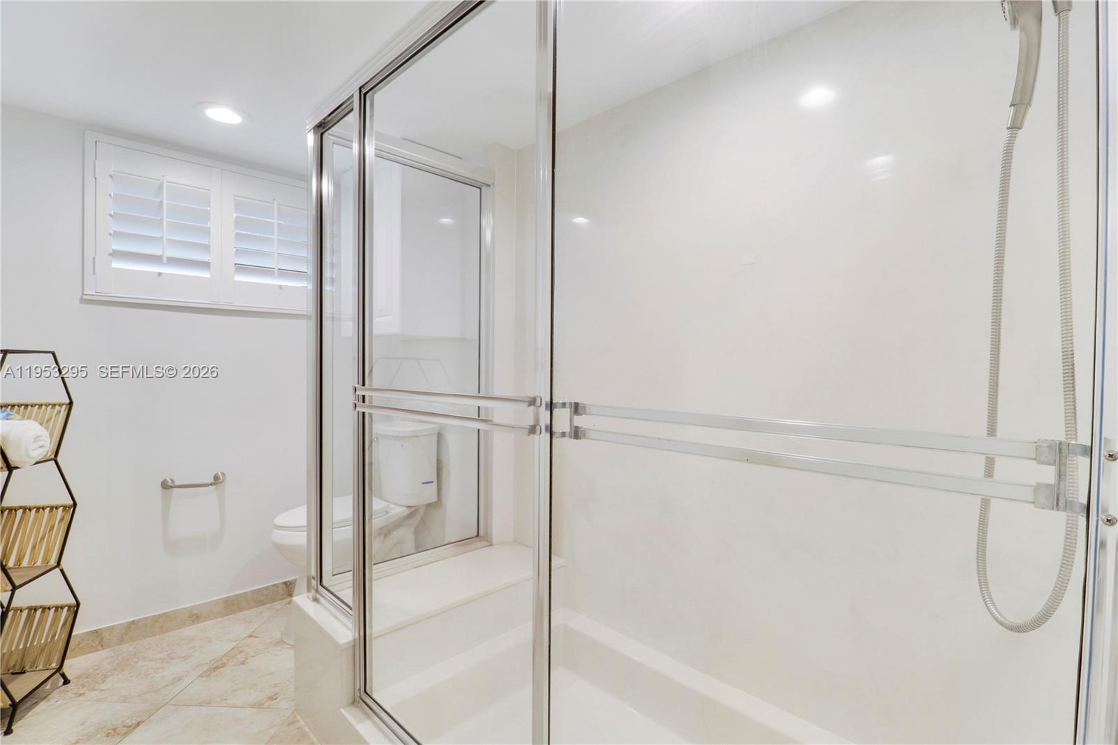 TRADERS CROSSING AT JONAT - Residential