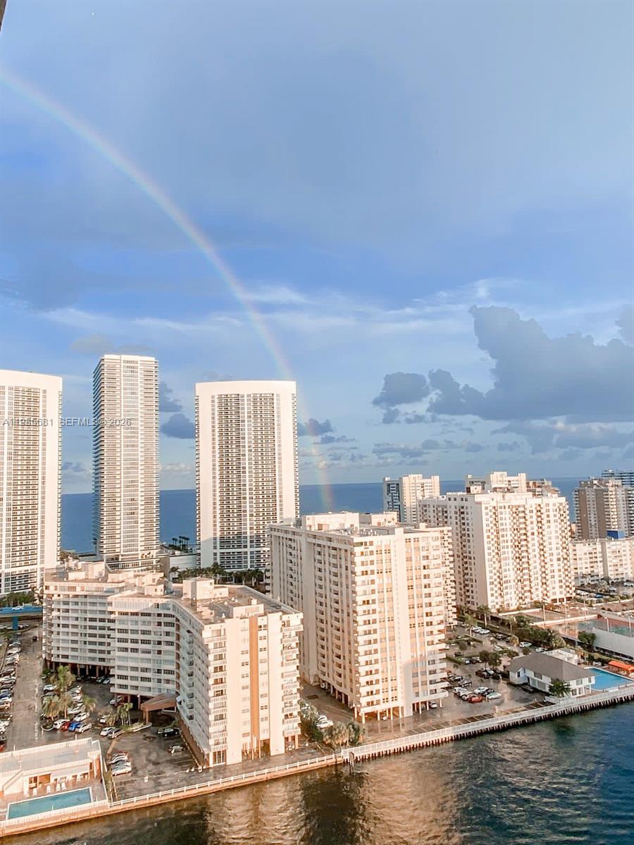 BEACHWALK CONDOMINIUM - Residential