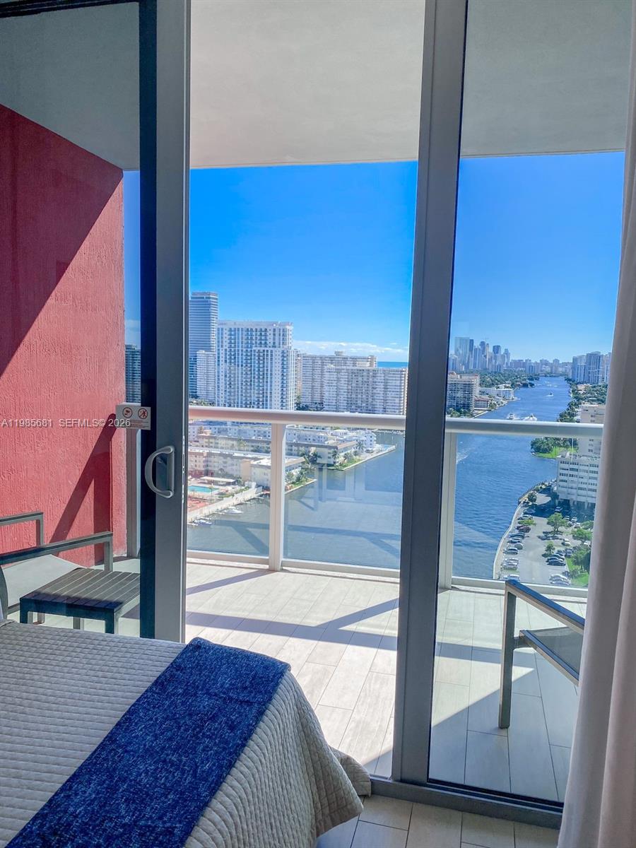 BEACHWALK CONDOMINIUM - Residential