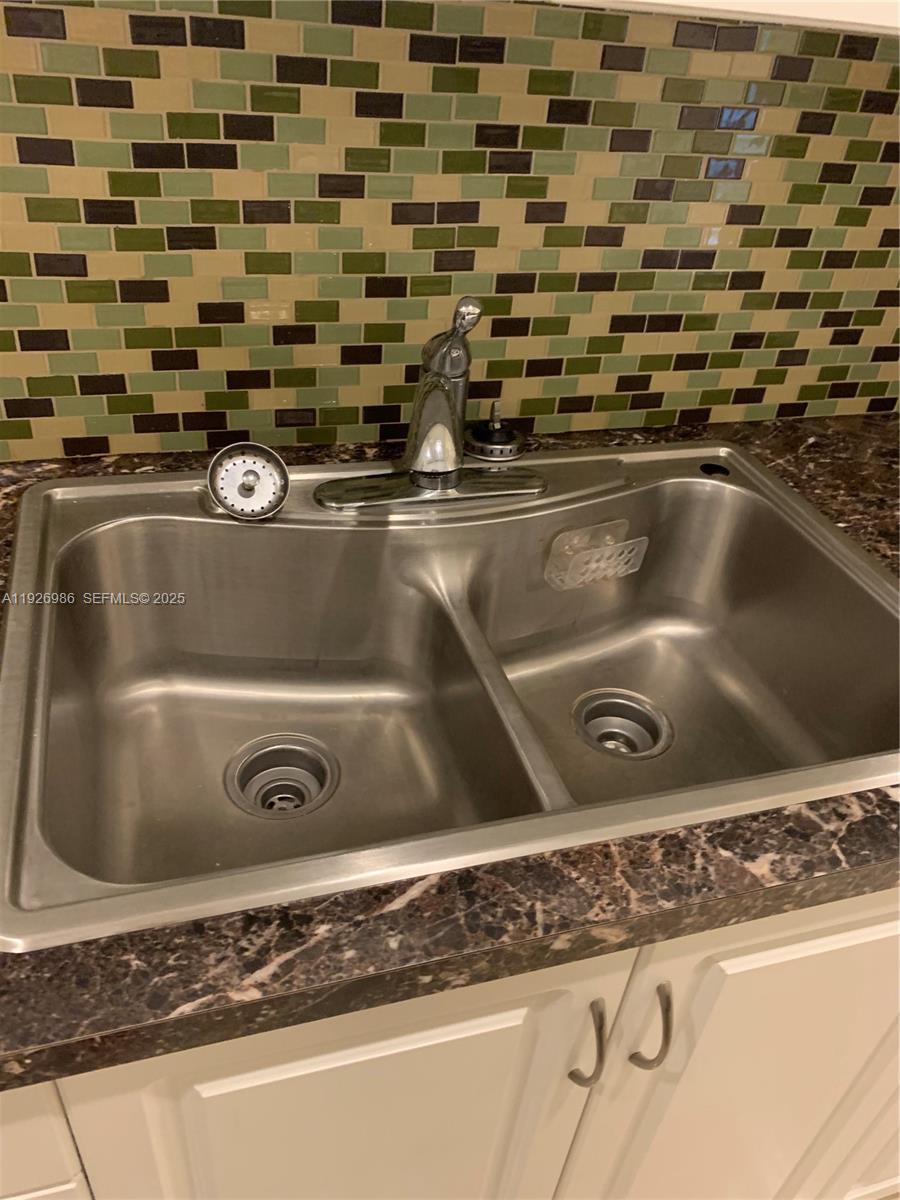 SEVENTEENTH GREEN CONDO - Residential Lease