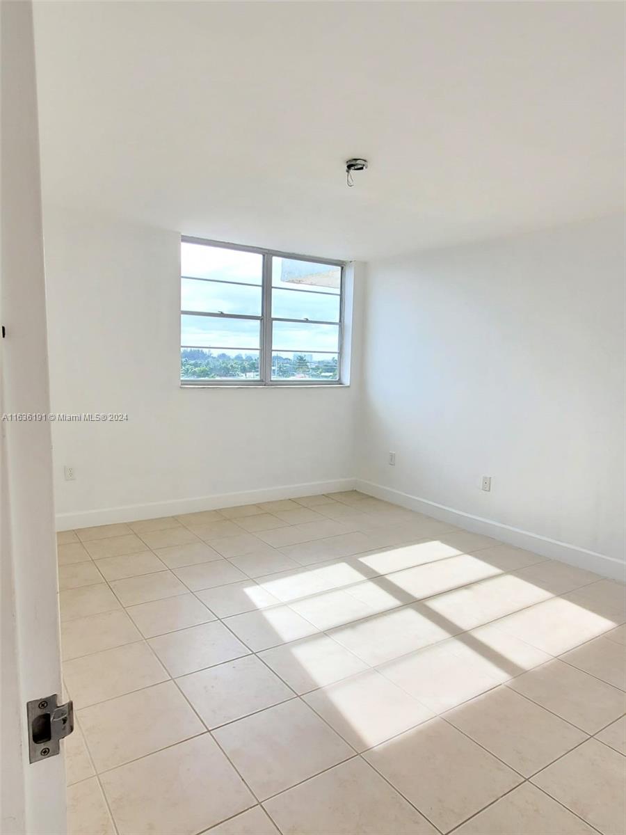 WATERWAY PLAZA CONDO - Residential