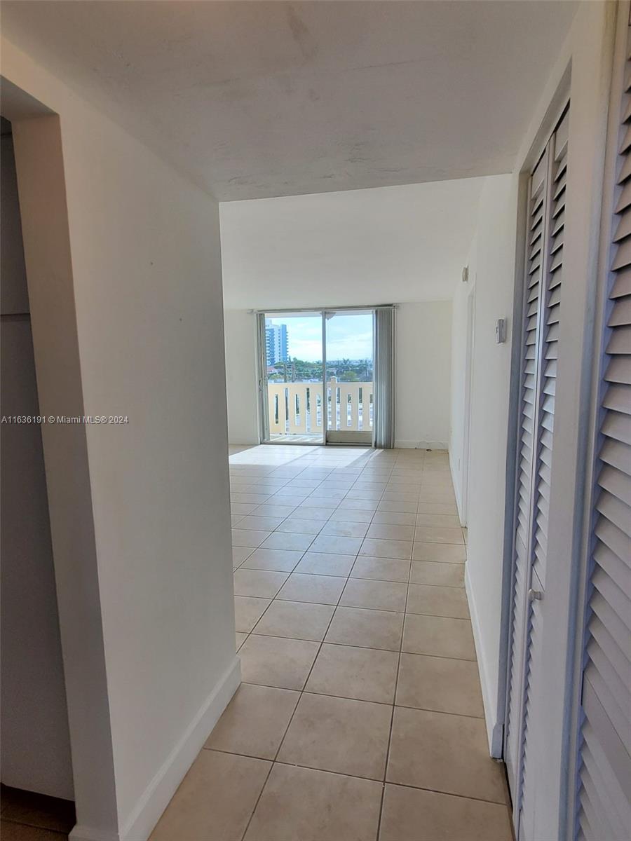 WATERWAY PLAZA CONDO - Residential