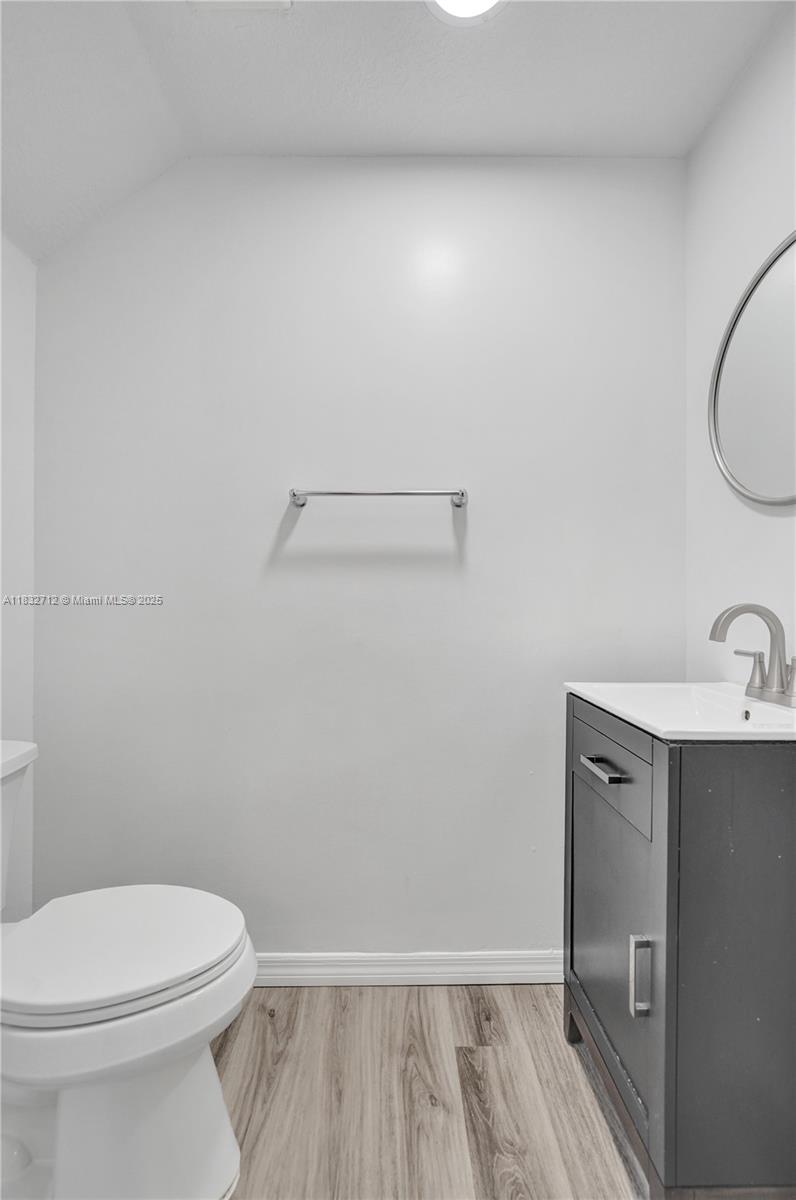 VILLAGE WALK - Residential