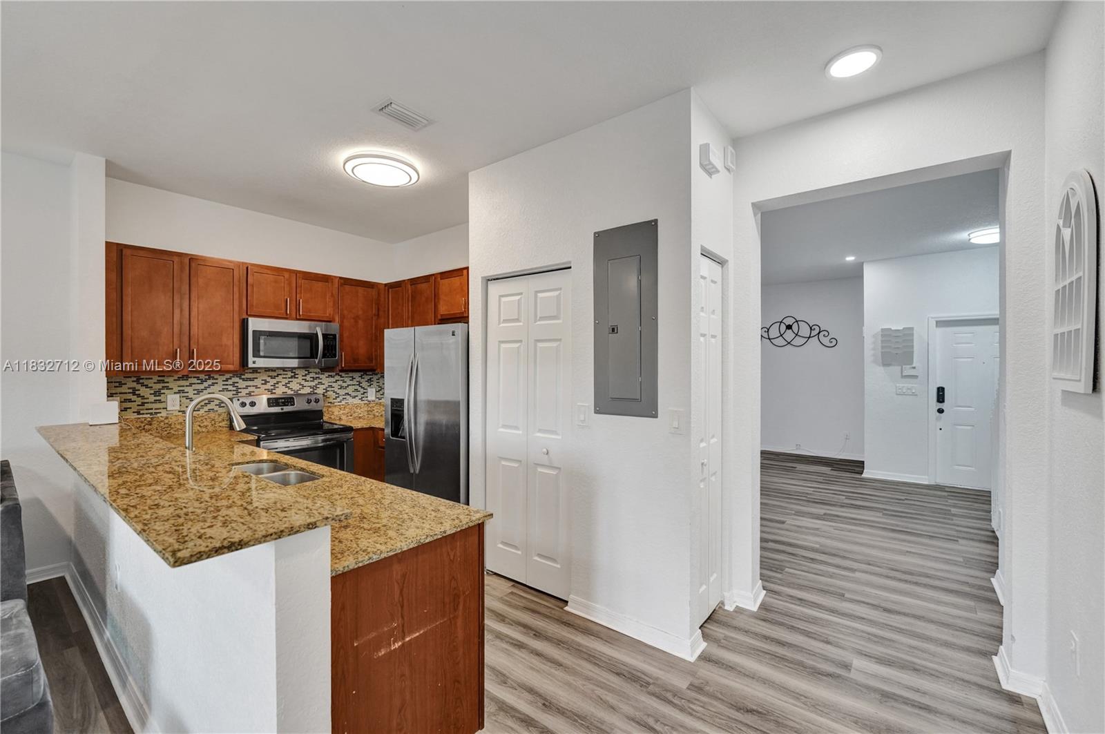 VILLAGE WALK - Residential