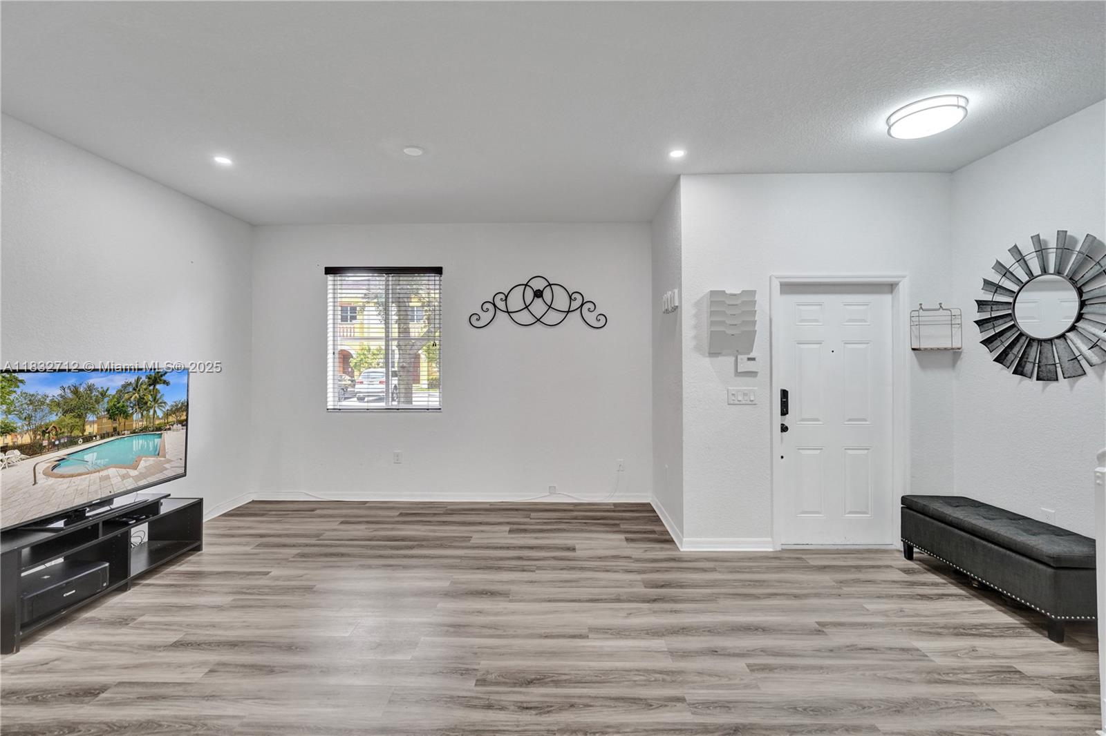 VILLAGE WALK - Residential