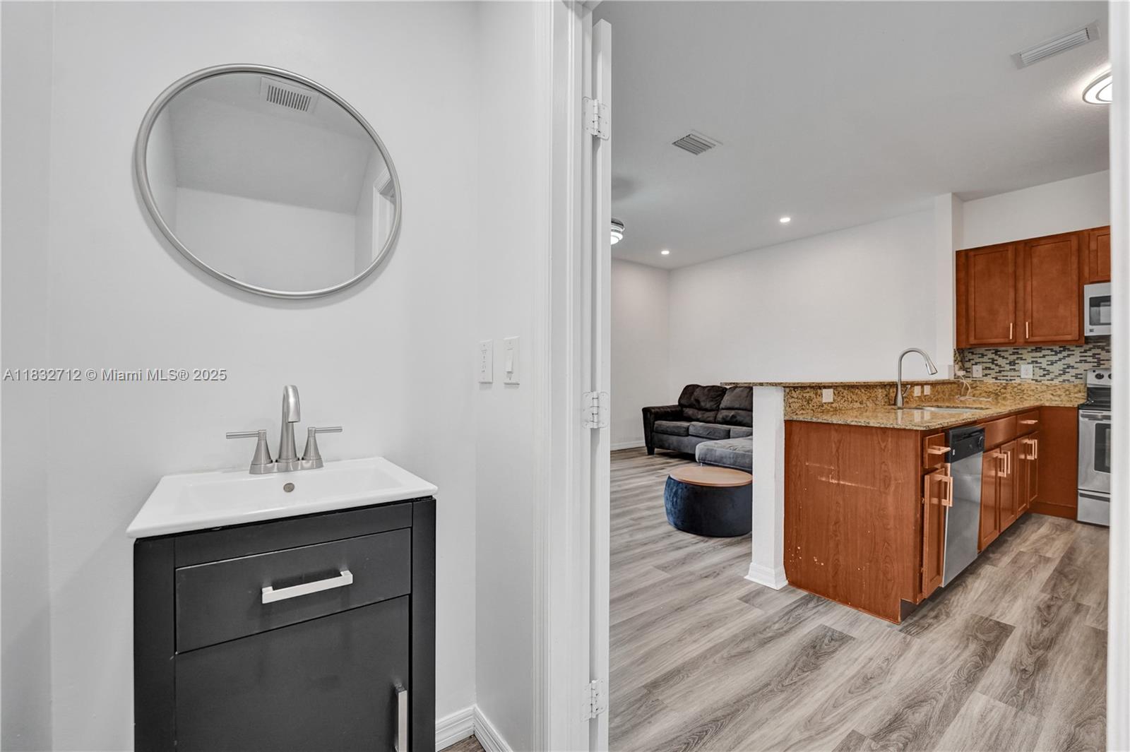 VILLAGE WALK - Residential