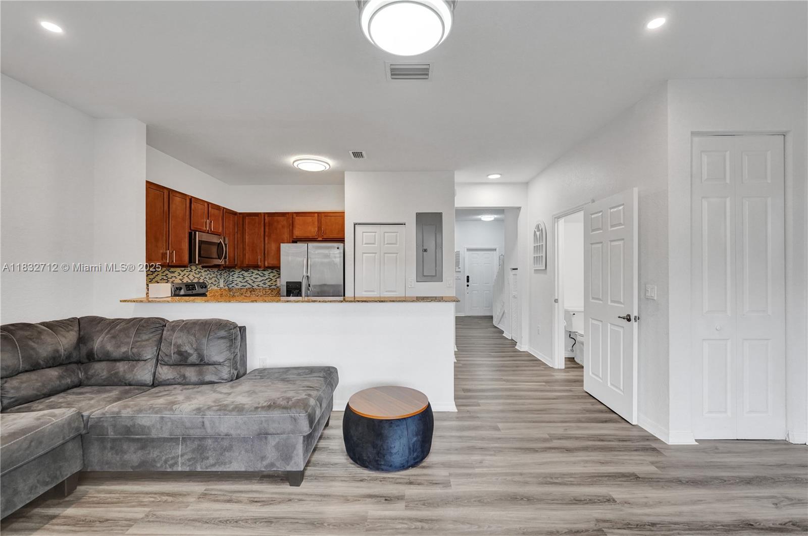 VILLAGE WALK - Residential