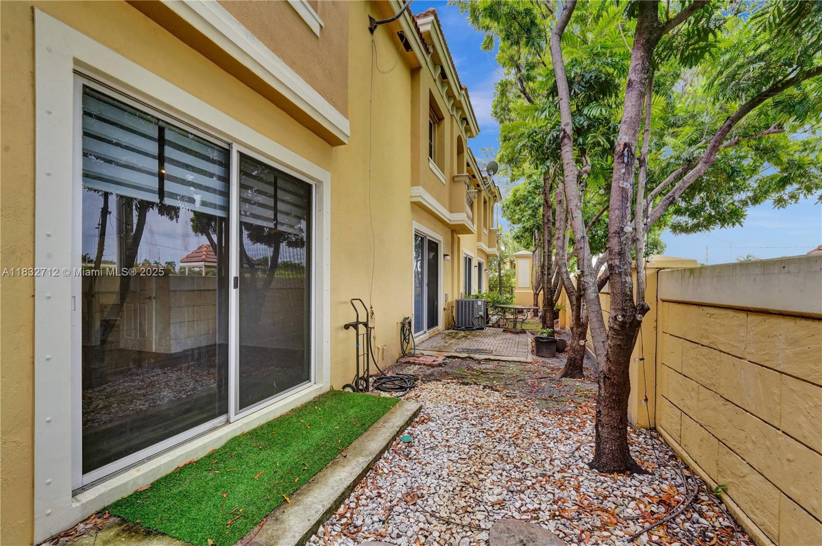 VILLAGE WALK - Residential