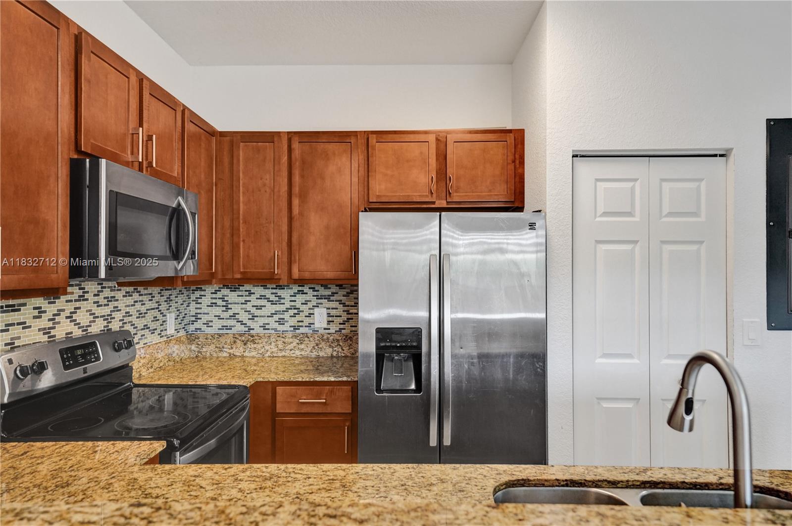 VILLAGE WALK - Residential