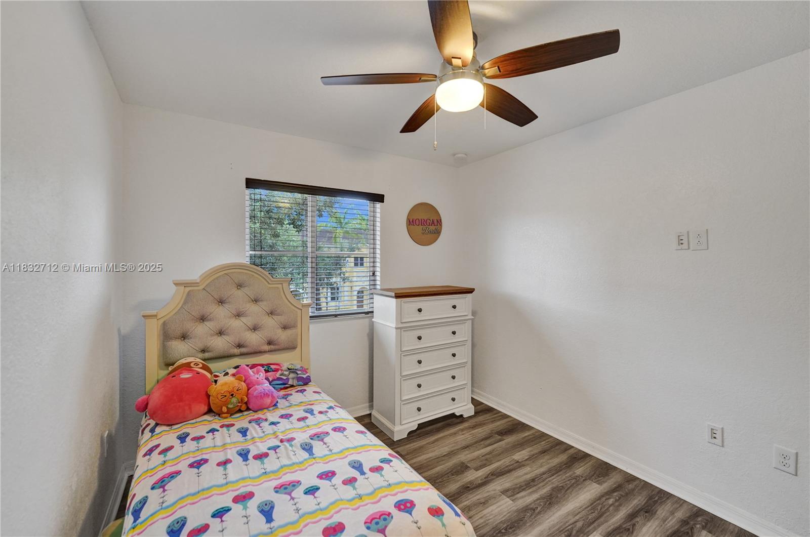 VILLAGE WALK - Residential