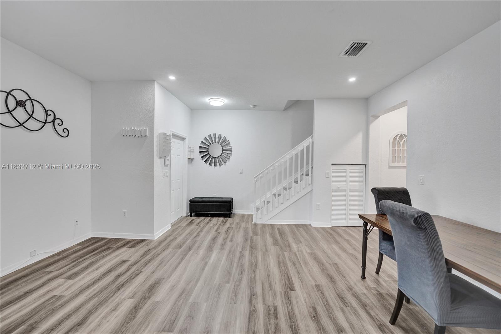 VILLAGE WALK - Residential