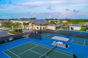 SUSSMAN AGR PUD NORTH PLA - Residential Lease