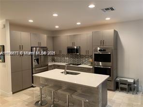 SUSSMAN AGR PUD NORTH PLA - Residential Lease