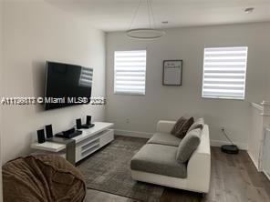 SUSSMAN AGR PUD NORTH PLA - Residential Lease
