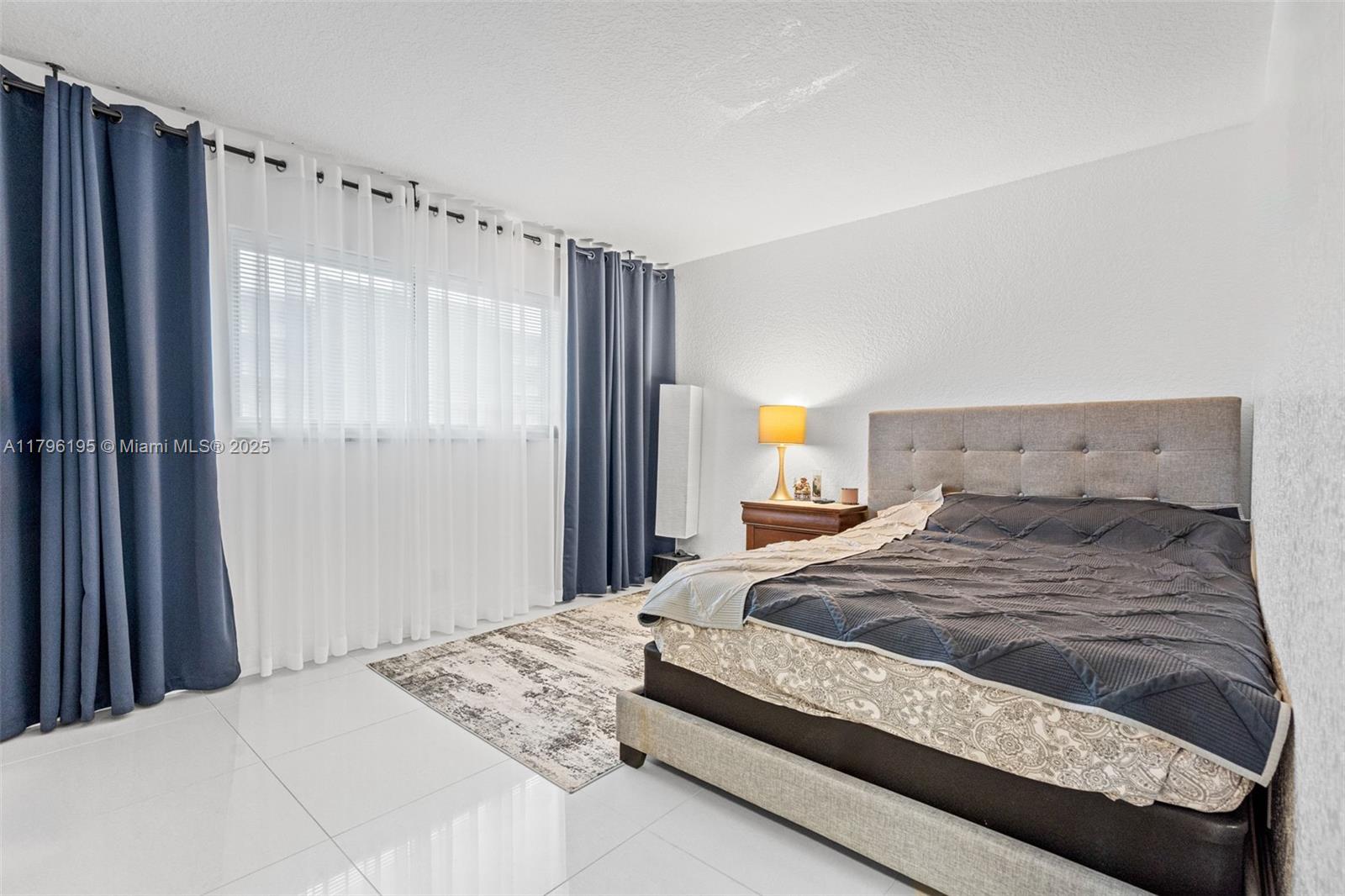 MEADOWBROOK TOWERS CONDO - Residential