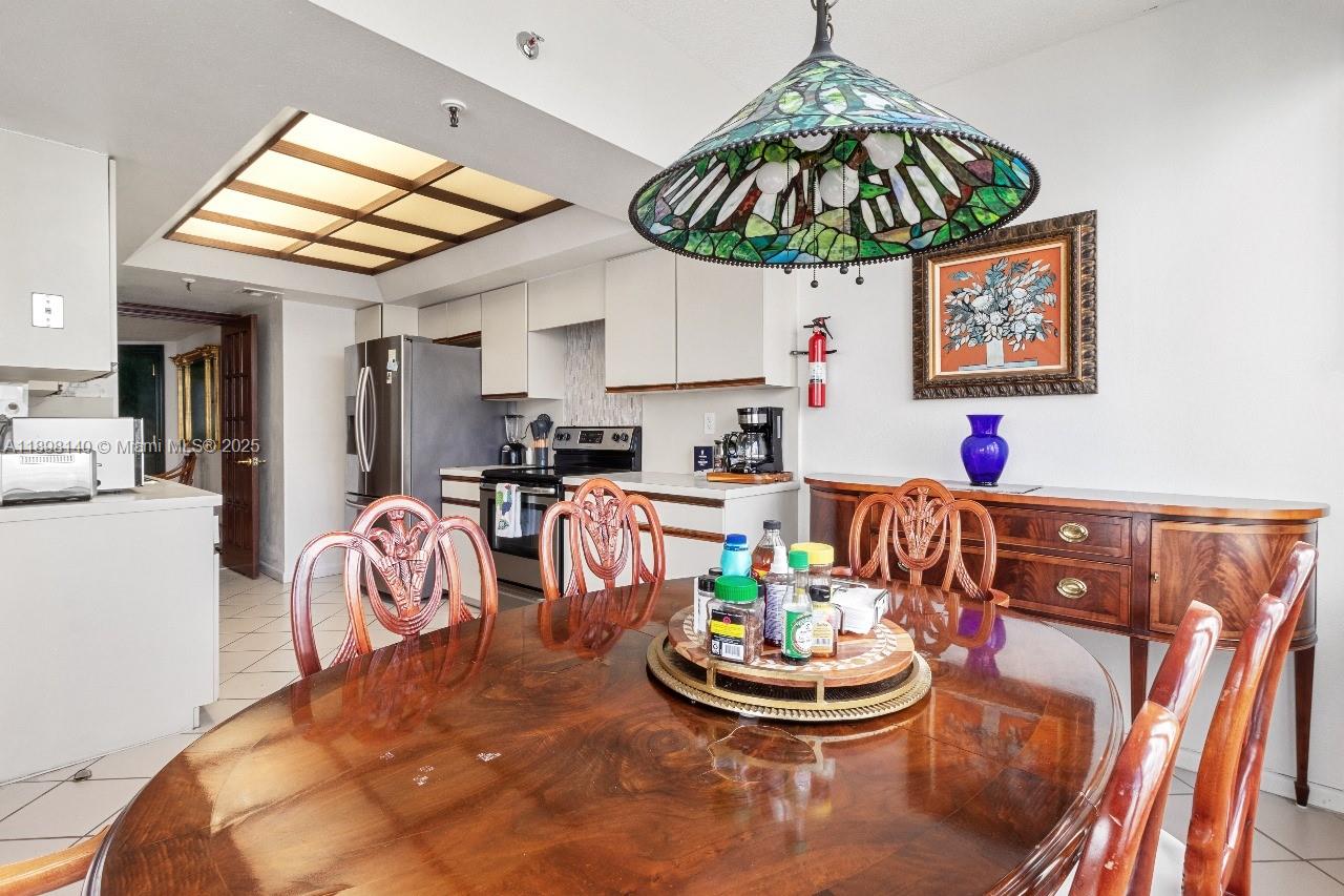 BRICKELL KEY ONE CONDO - Residential