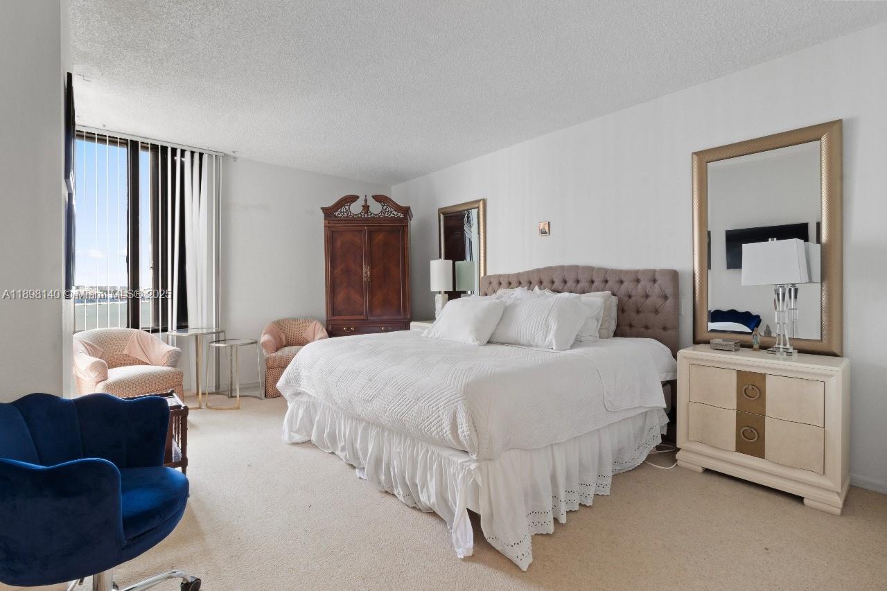 BRICKELL KEY ONE CONDO - Residential