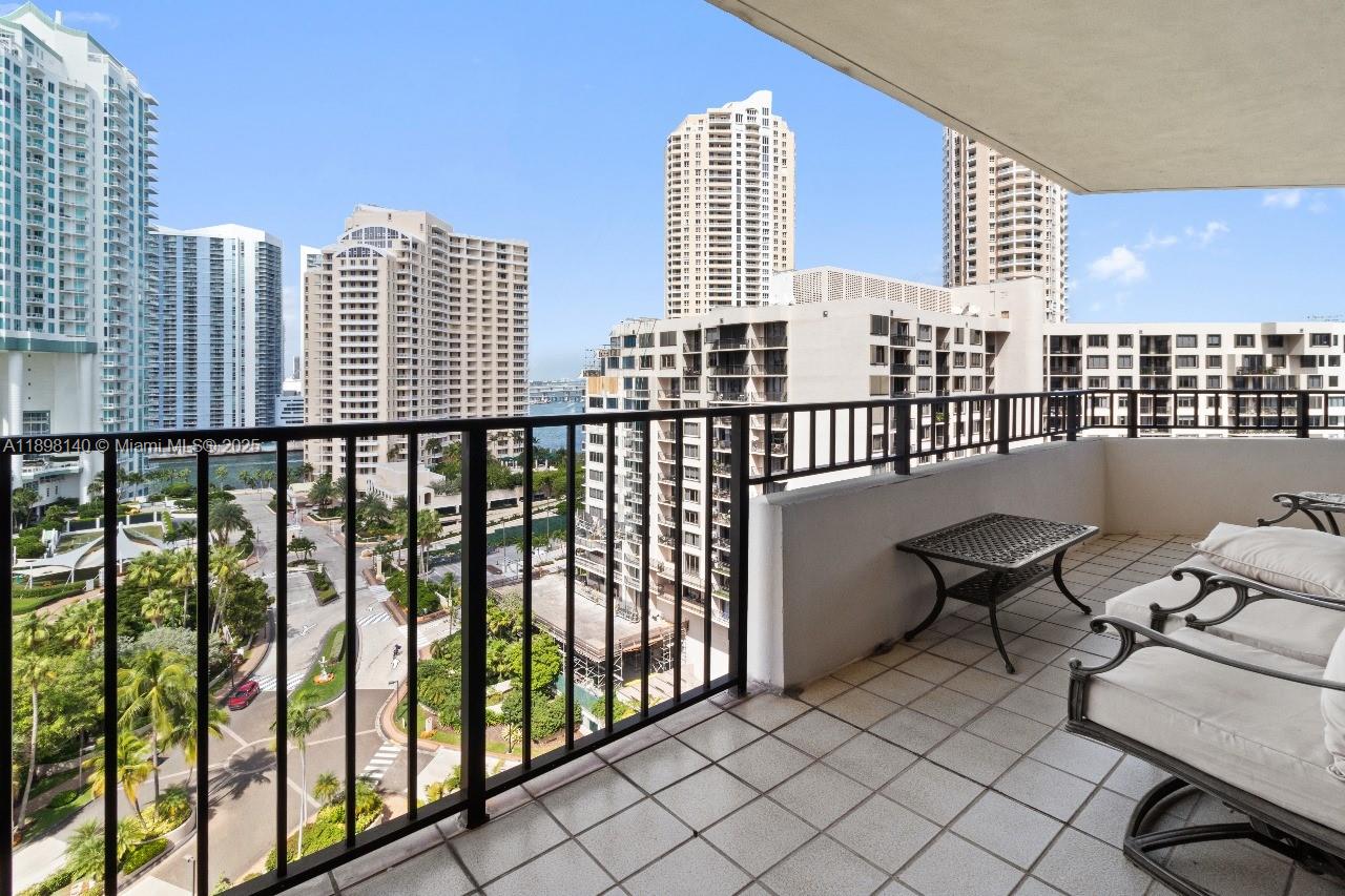BRICKELL KEY ONE CONDO - Residential