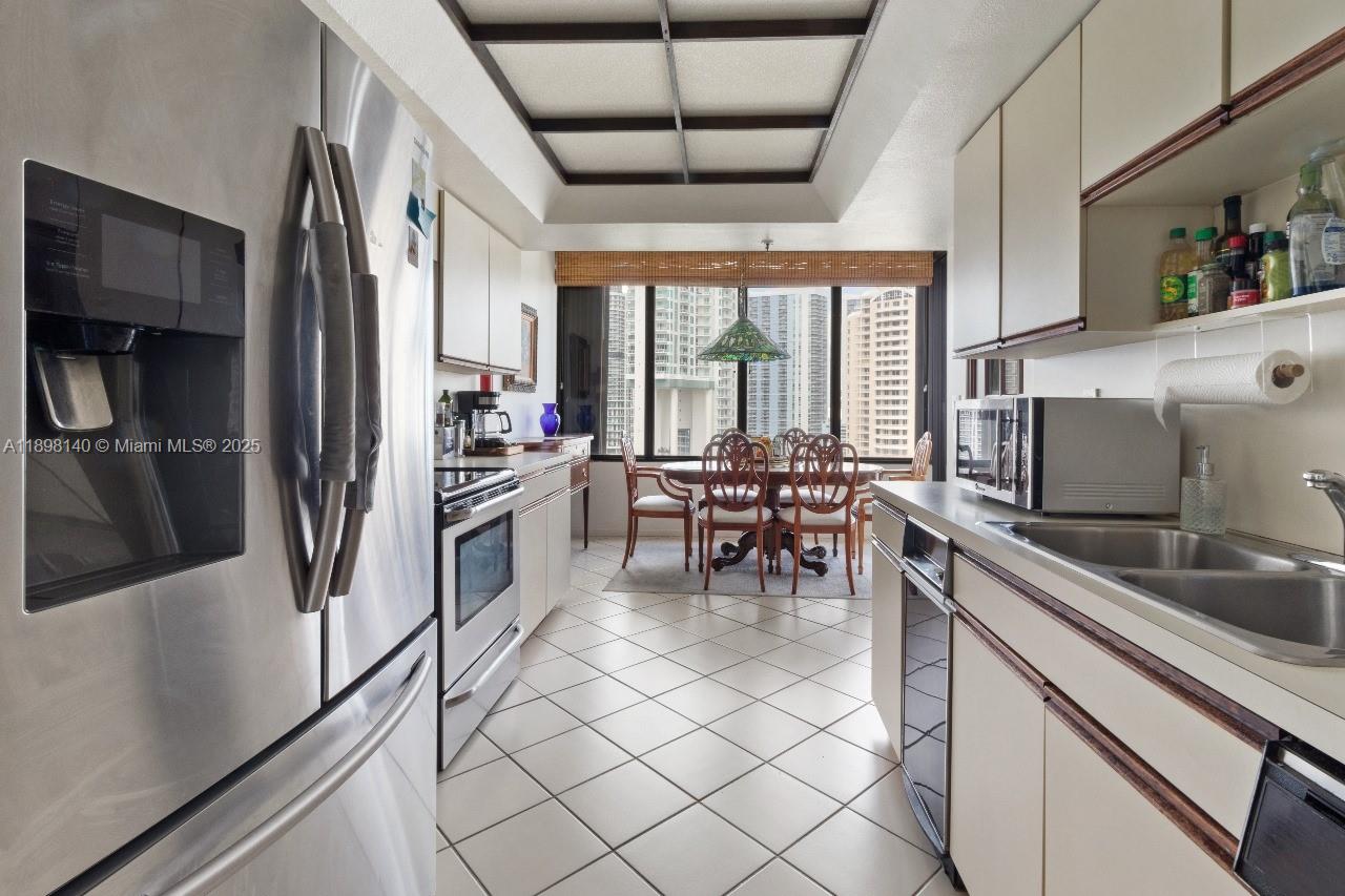 BRICKELL KEY ONE CONDO - Residential