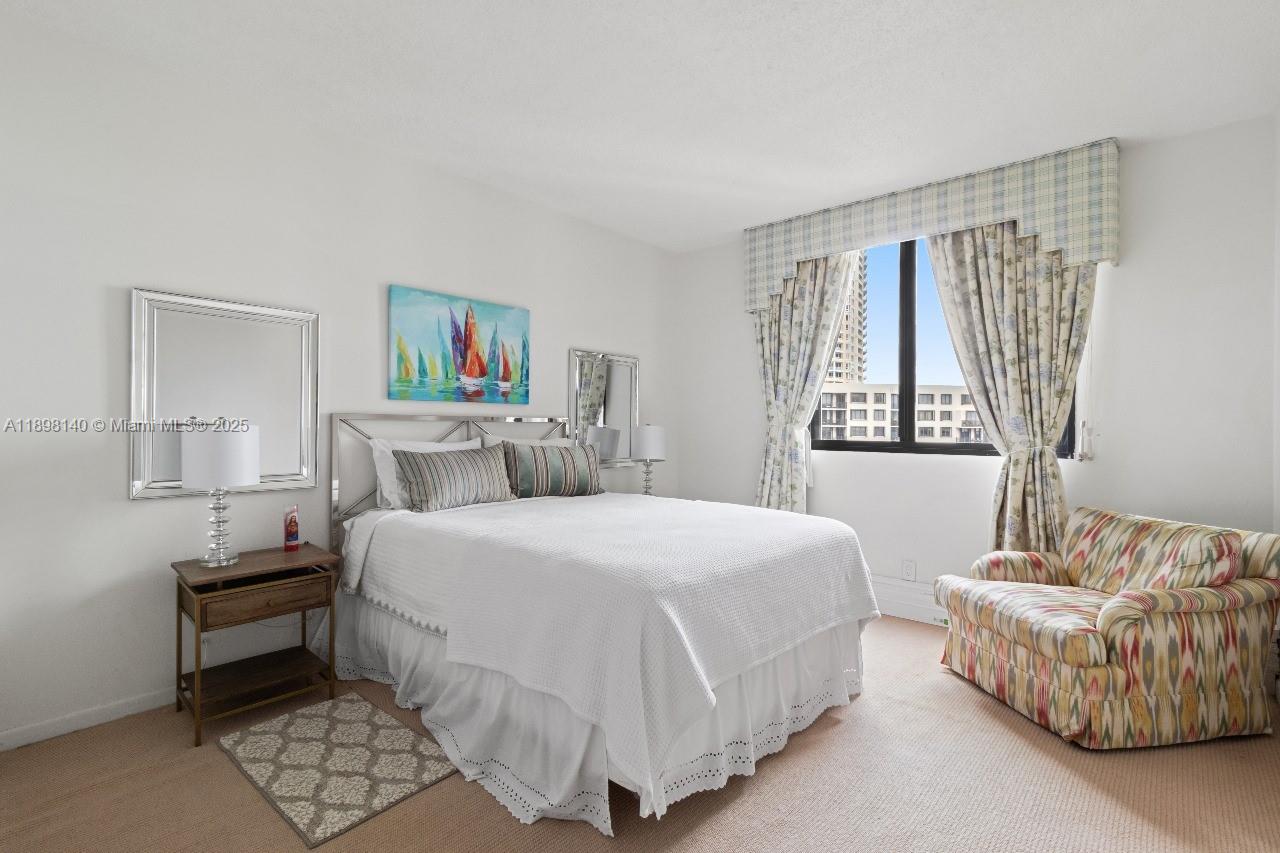 BRICKELL KEY ONE CONDO - Residential