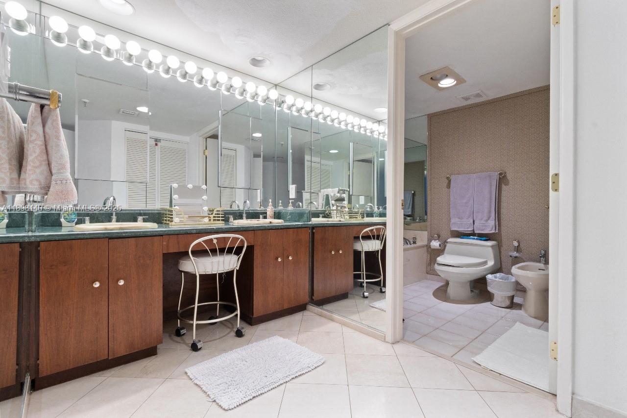 BRICKELL KEY ONE CONDO - Residential