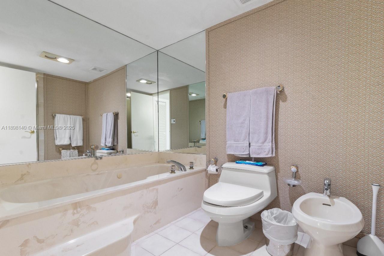 BRICKELL KEY ONE CONDO - Residential