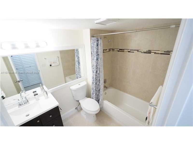 TRADEWINDS D CONDO - Residential Lease