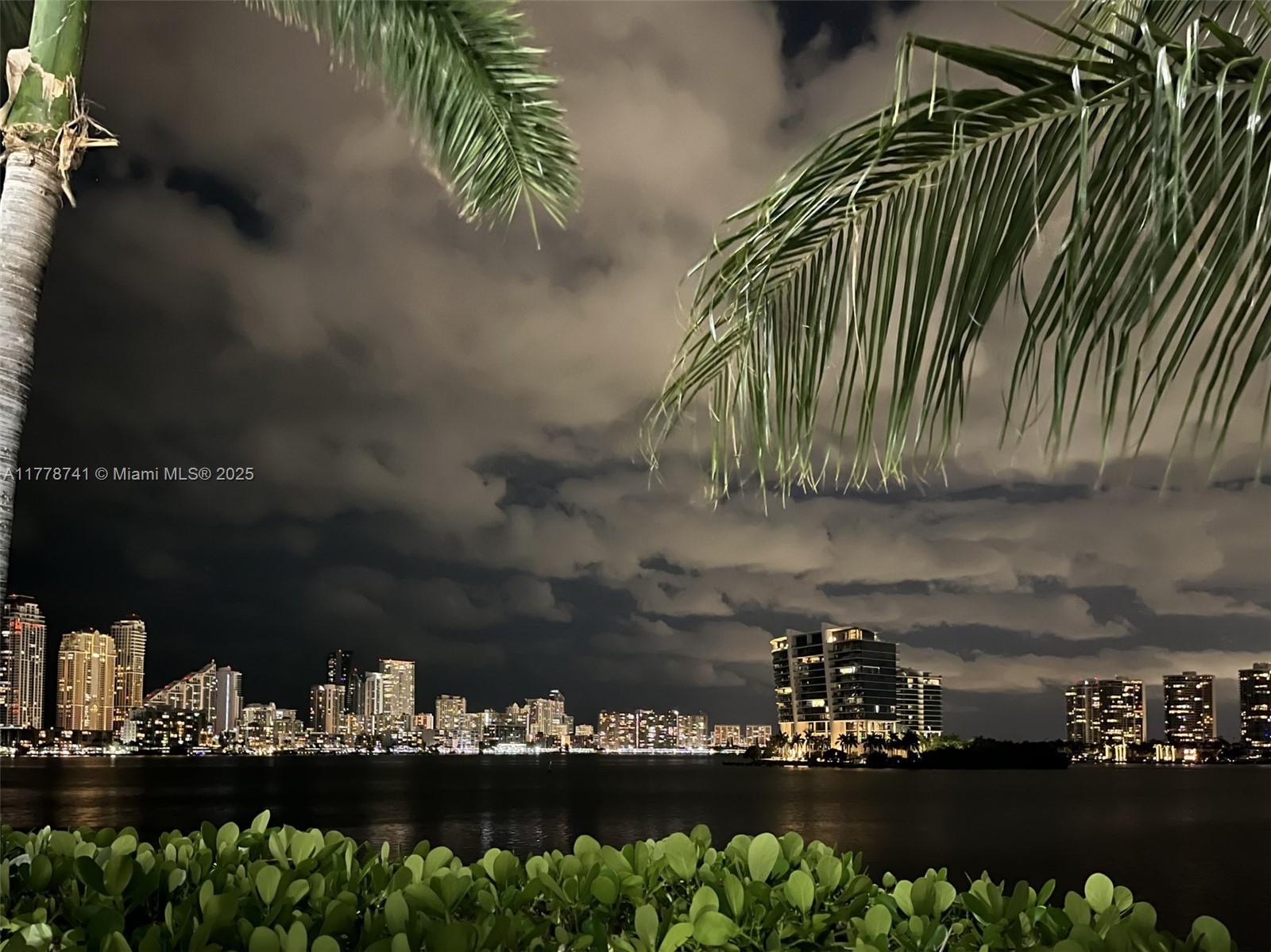 MYSTIC POINTE TOWER 500 C - Residential Lease