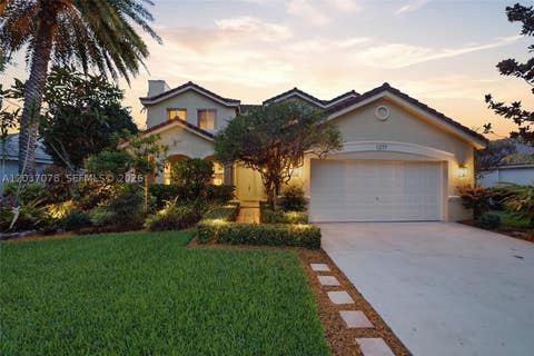 Photo of 1277 Meadows Blvd, Weston, FL 33327 (MLS # A12037078)