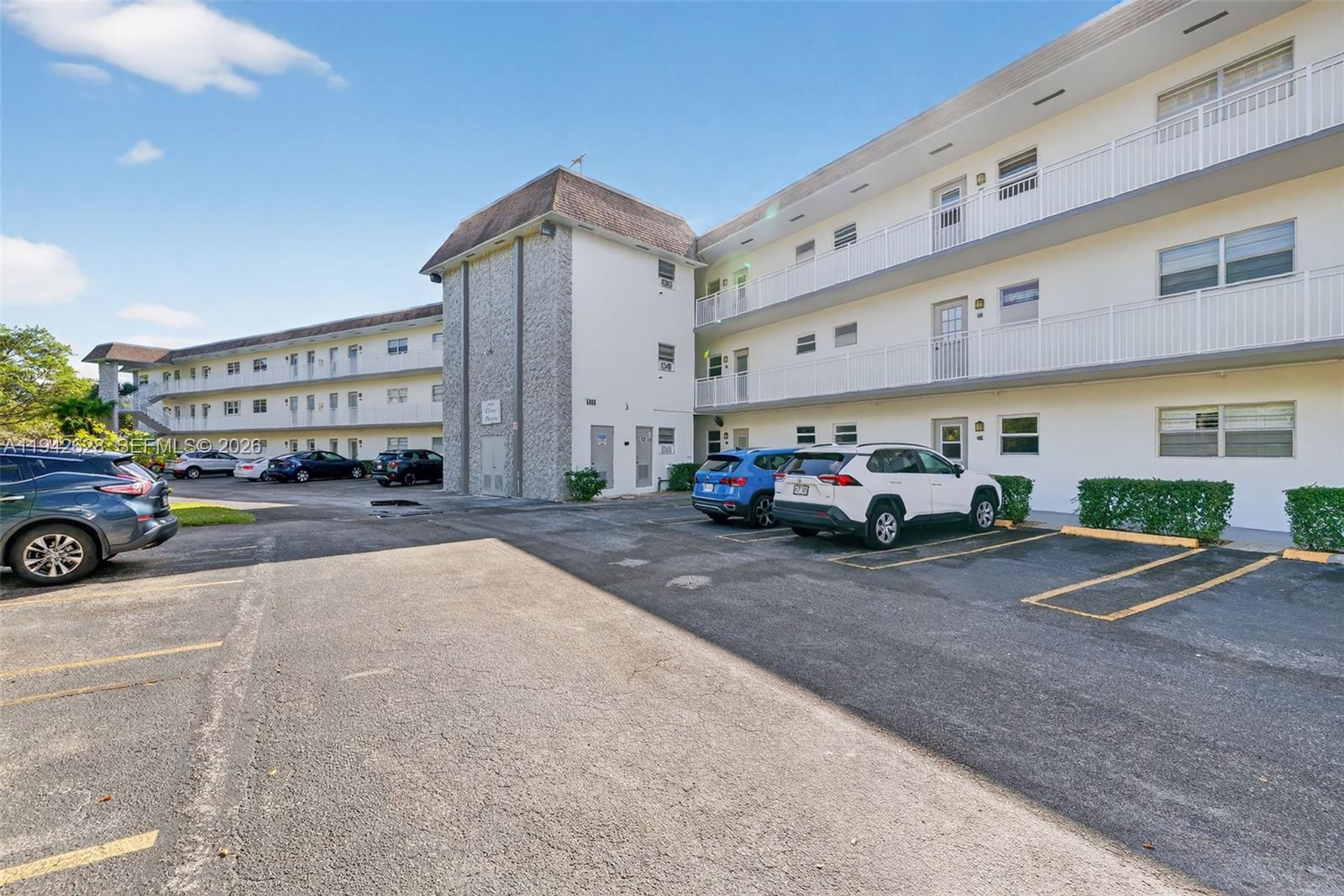 CLOVER GARDENS CONDO - Residential