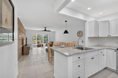 5000 NW 36th St 410 Lauderdale Lakes FL 33319